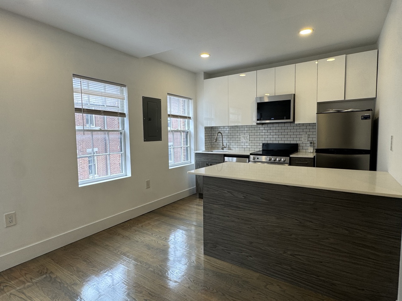 Studio bed, 1 bath apartment for rent at 61 Joy St Unit 3c, Beacon Hill — photo 5 of 13