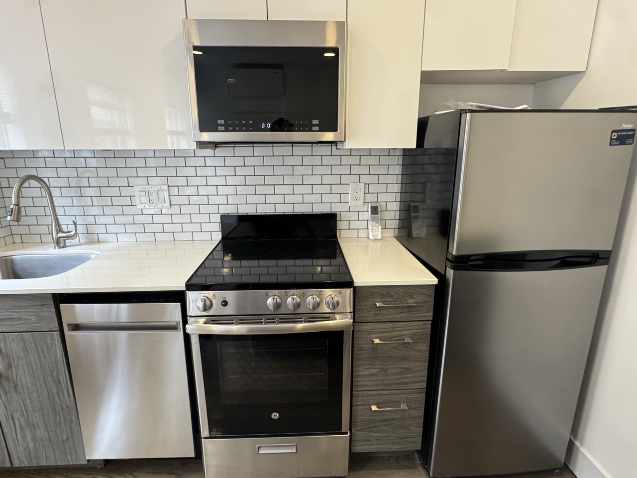 Studio bed, 1 bath apartment for rent at 61 Joy St Unit 3c, Beacon Hill — photo 9 of 13