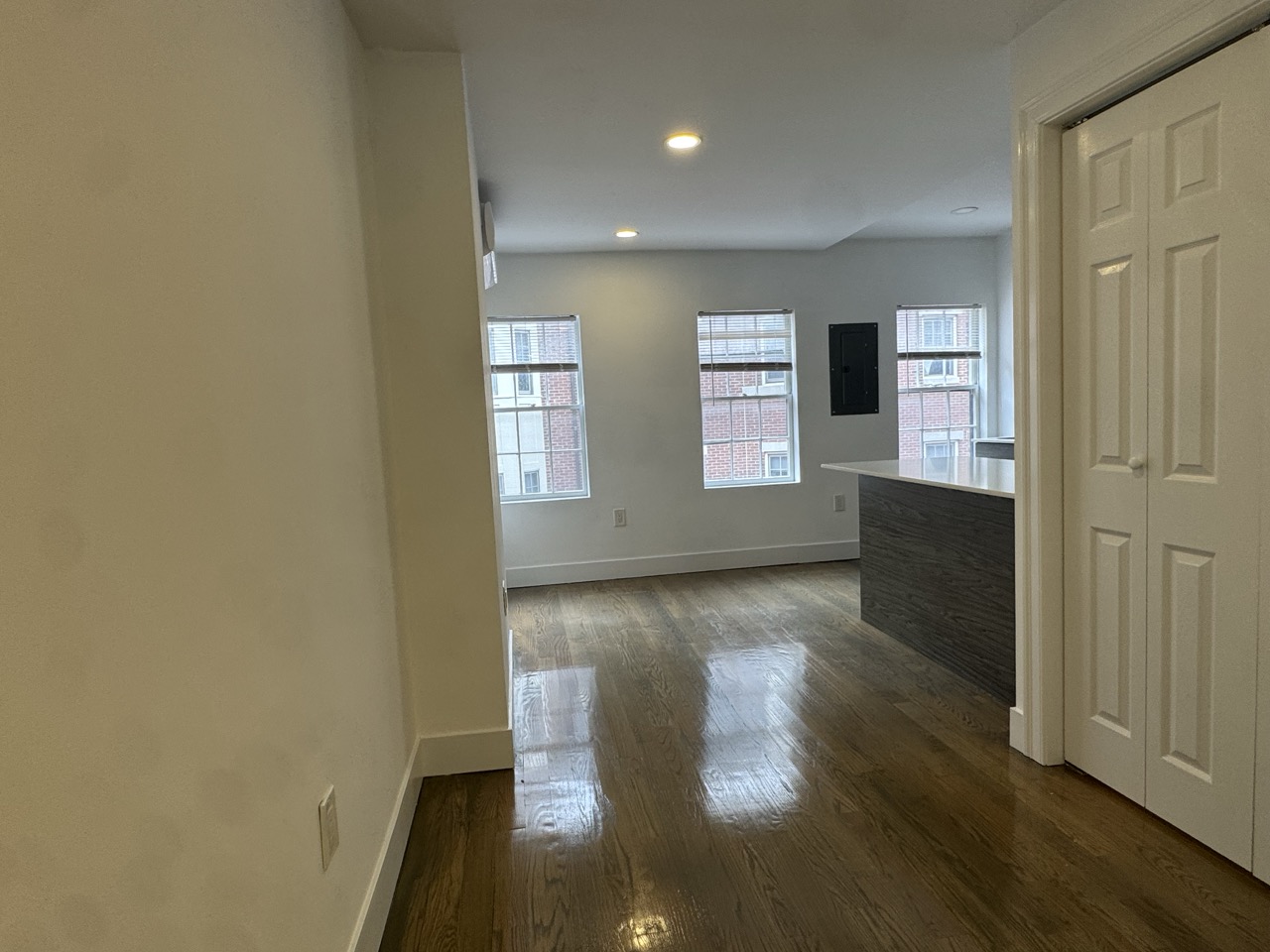 Studio bed, 1 bath apartment for rent at 61 Joy St Unit 3c, Beacon Hill — photo 4 of 13