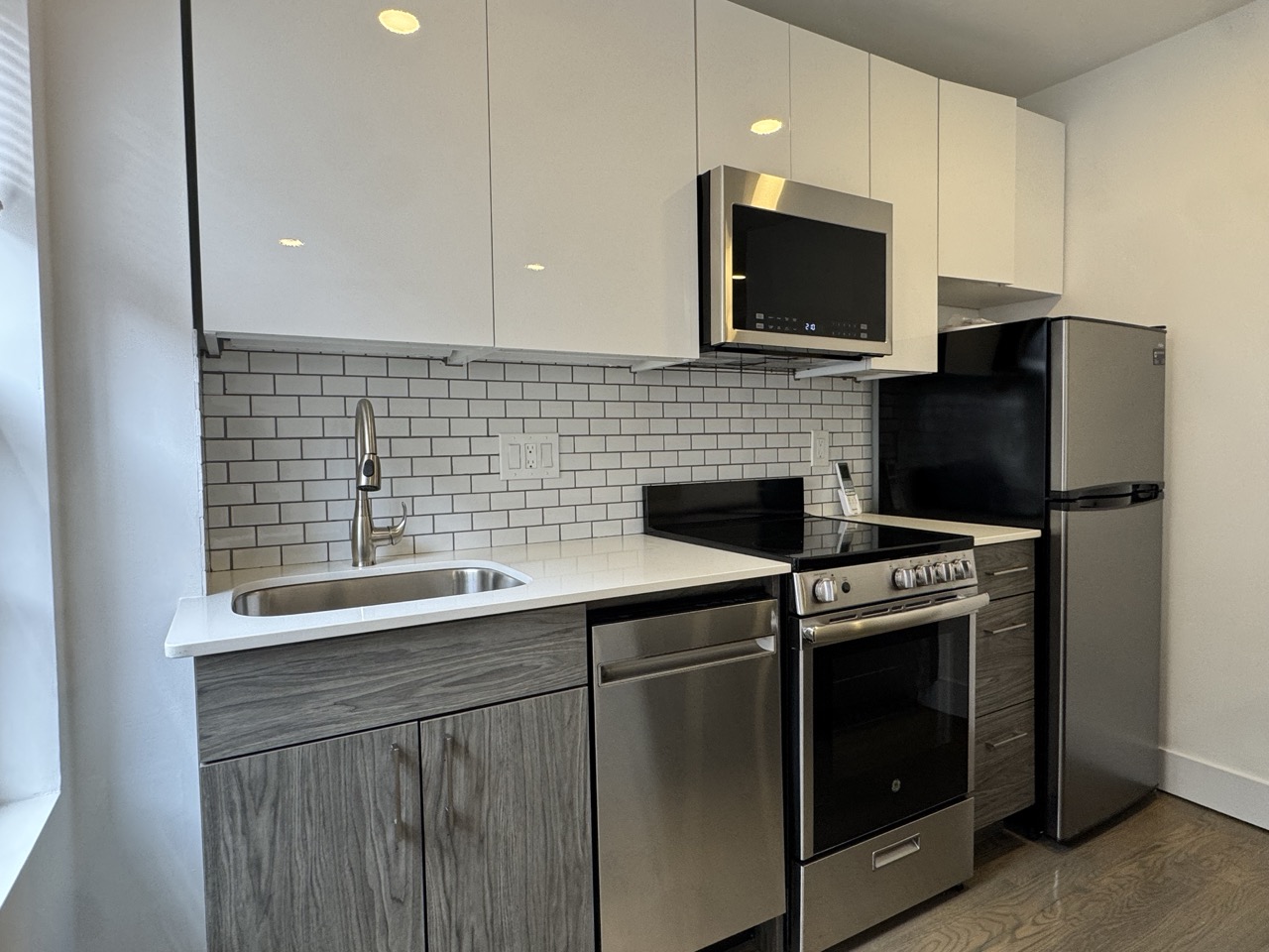 Studio bed, 1 bath apartment for rent at 61 Joy St Unit 3c, Beacon Hill — photo 7 of 13