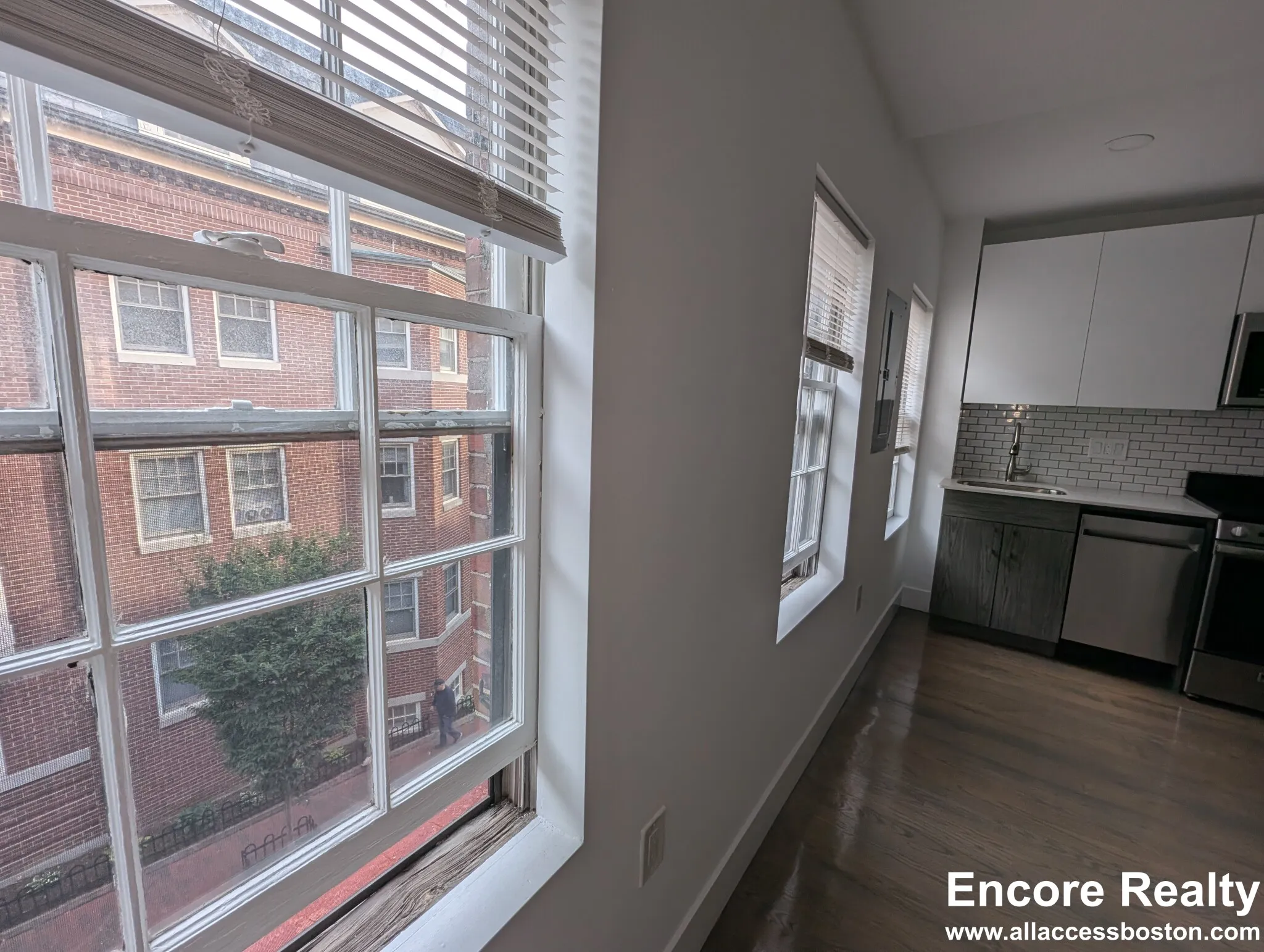 Studio bed, 1 bath apartment for rent at 61 Joy St Unit 61-3, Beacon Hill — photo 6 of 12