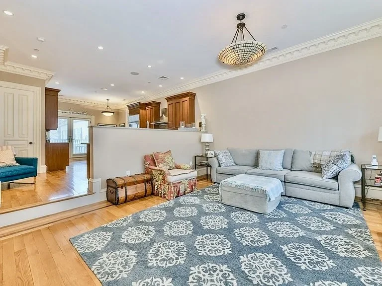 3 bed, 2 bath apartment for rent at 61 M Unit 1, South Boston — photo 6 of 15