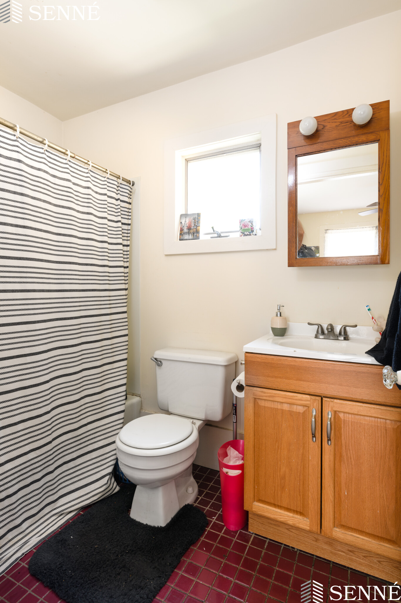 1.5 bed, 1 bath apartment for rent at 61 Market St Unit 2, The Port — photo 3 of 10