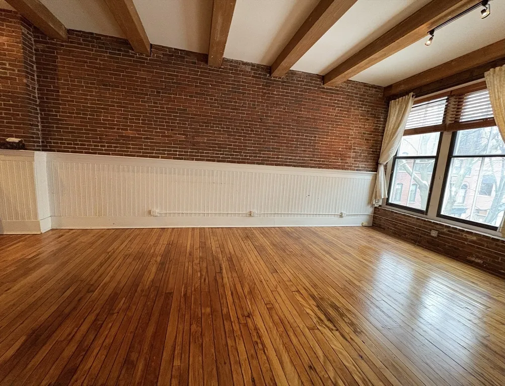 1 bed, 1 bath apartment for rent at 61 Market St Unit 3C, Lowell — photo 7 of 16