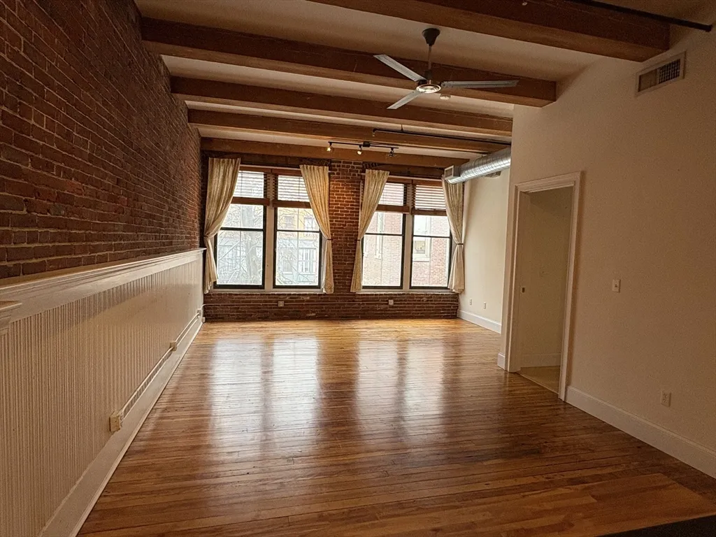 1 bed, 1 bath apartment for rent at 61 Market St Unit 3C, Lowell — photo 6 of 16
