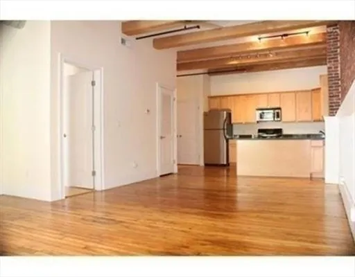 1 bed, 1 bath apartment for rent at 61 Market St Unit 3C, Lowell — photo 10 of 16