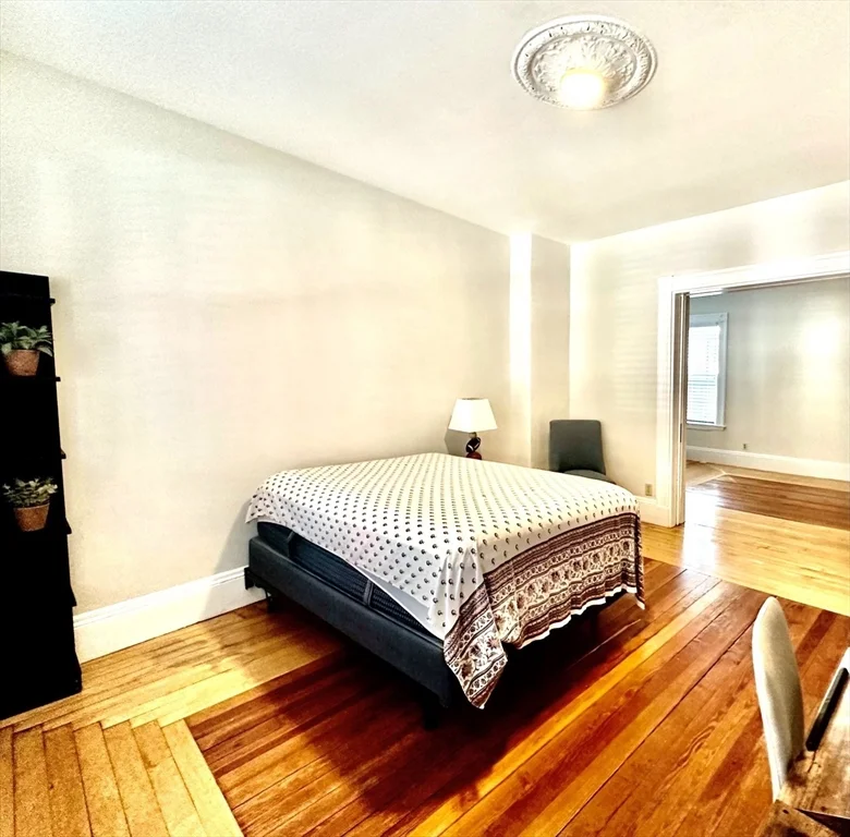 3 bed, 1 bath apartment for rent at 61 Monument Ave Unit 1, Charlestown — photo 10 of 20