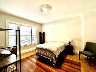 3 bed, 1 bath apartment for rent at 61 Monument Ave Unit 1, Charlestown — photo 9 of 20