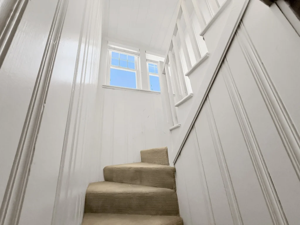 3 bed, 1 bath apartment for rent at 61 Moraine St Unit 61, Jamaica Plain — photo 13 of 27