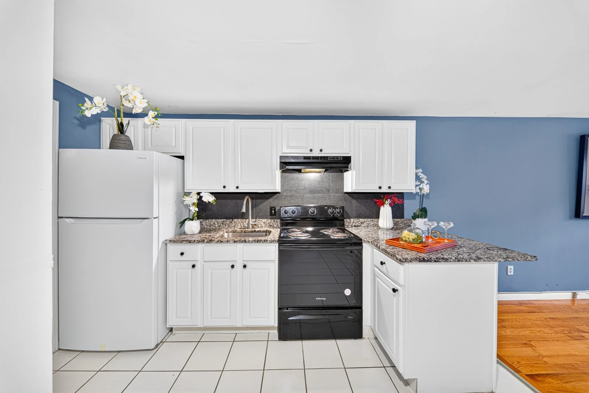 1 bed, 1 bath apartment for rent at 61 Mystic Unit 19, Methuen — photo 8 of 39