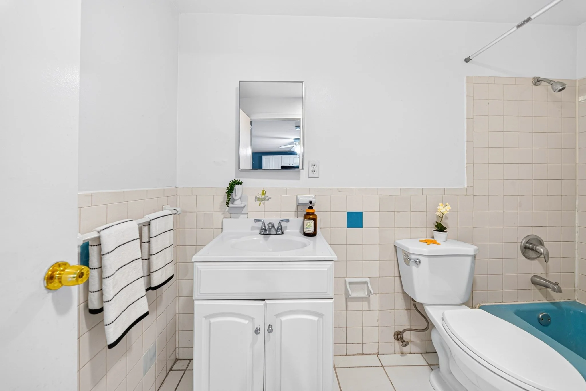 1 bed, 1 bath apartment for rent at 61 Mystic Unit 19, Methuen — photo 21 of 39