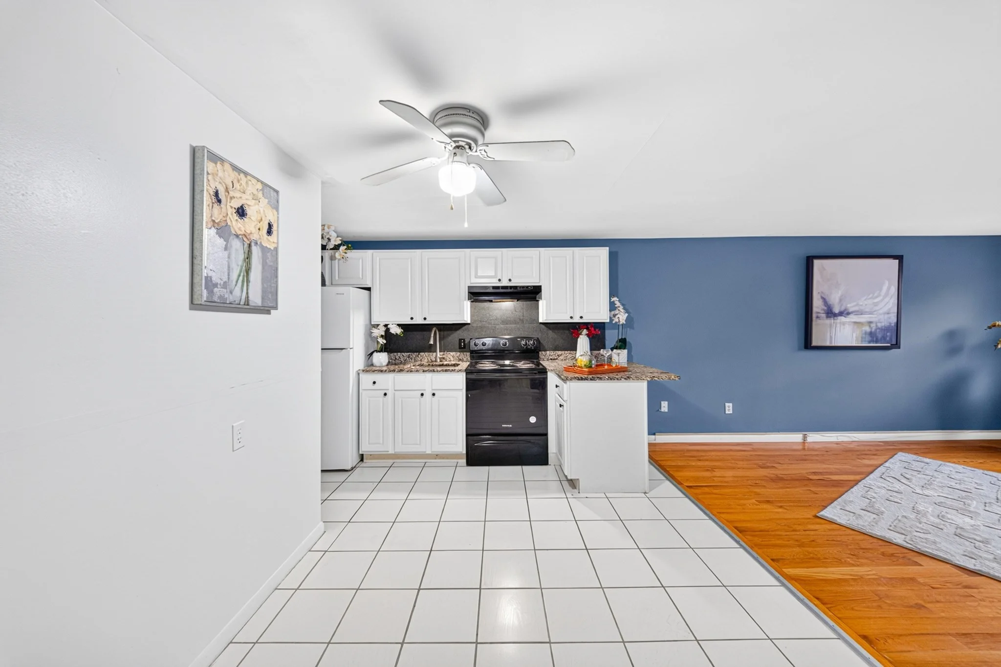 1 bed, 1 bath apartment for rent at 61 Mystic Unit 19, Methuen — photo 3 of 39