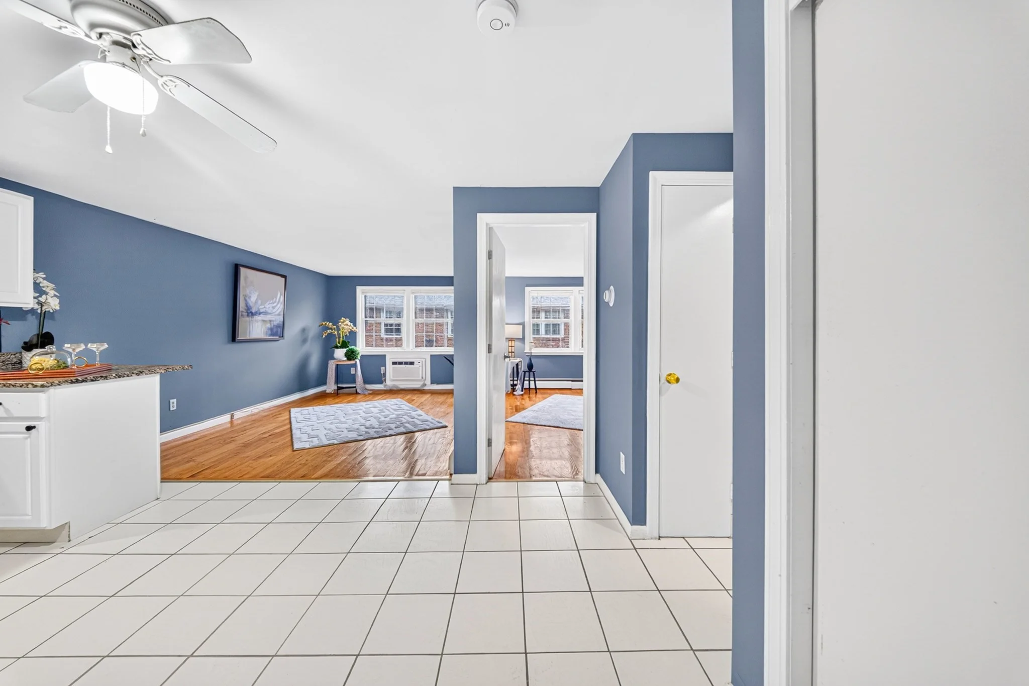 1 bed, 1 bath apartment for rent at 61 Mystic Unit 19, Methuen — photo 4 of 39