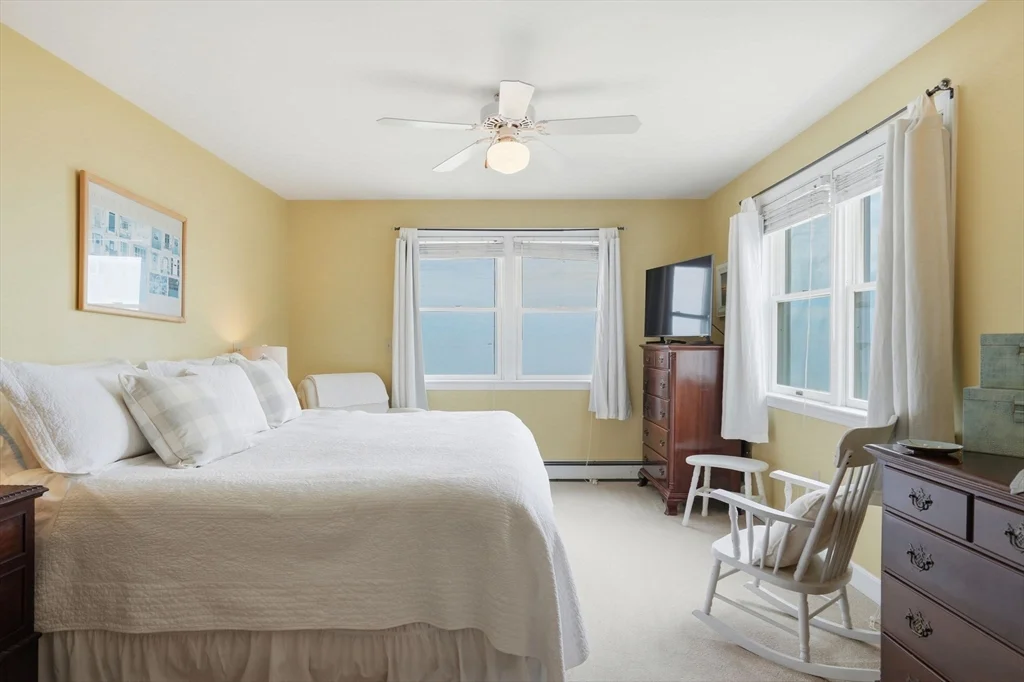 3 bed, 2 bath apartment for rent at 61 Ocean Road North, Duxbury — photo 19 of 31