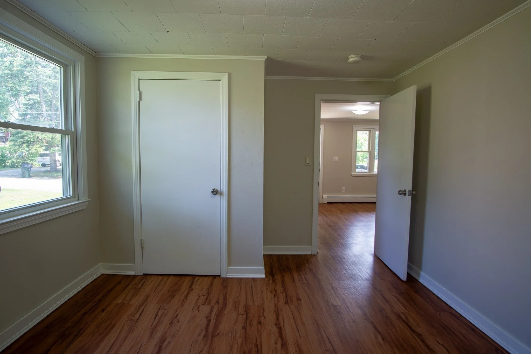 3 bed, 1 bath apartment for rent at 61 Orchard St Unit 1, Bellingham — photo 10 of 18