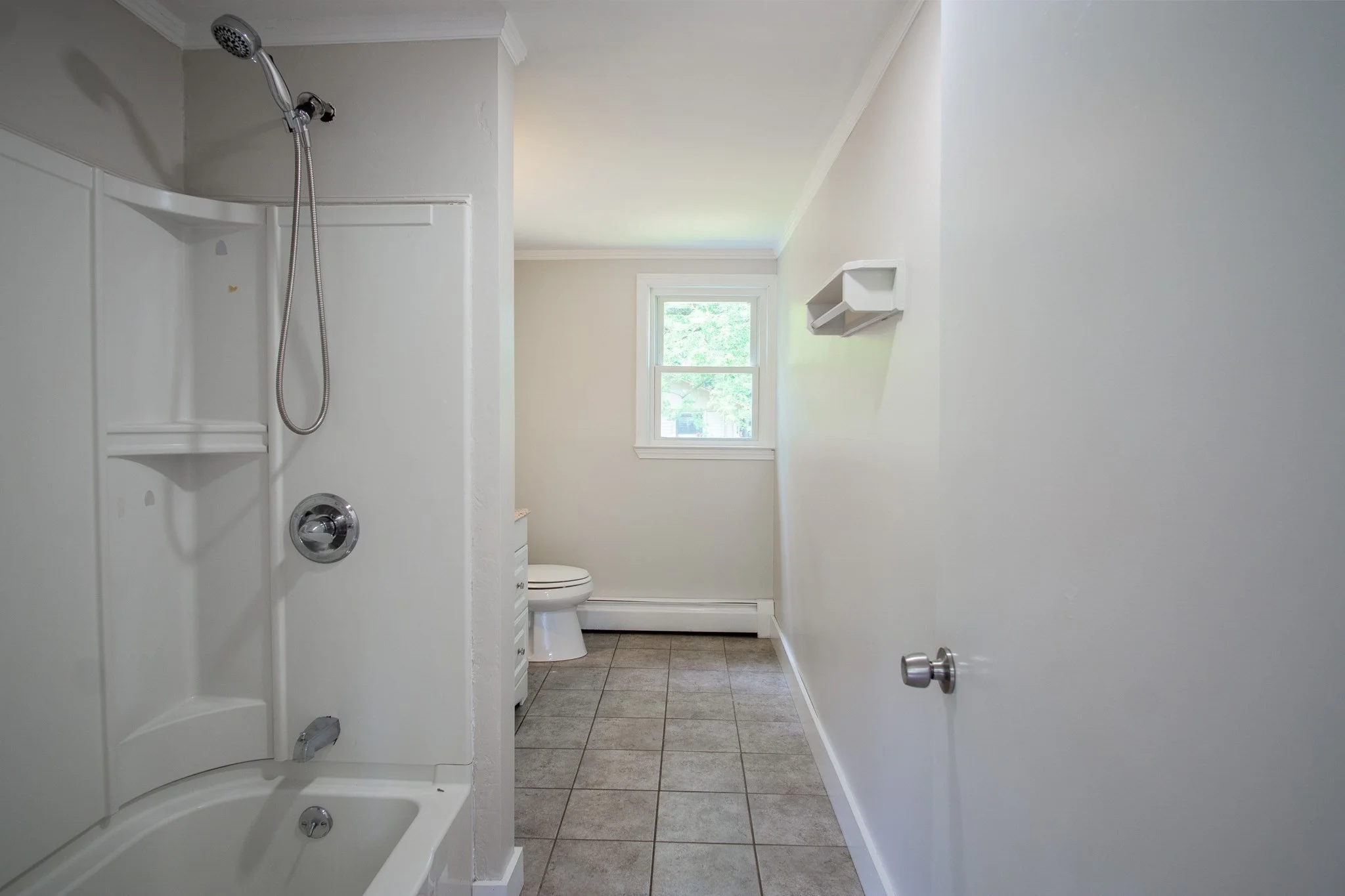 3 bed, 1 bath apartment for rent at 61 Orchard St Unit 1, Bellingham — photo 14 of 18
