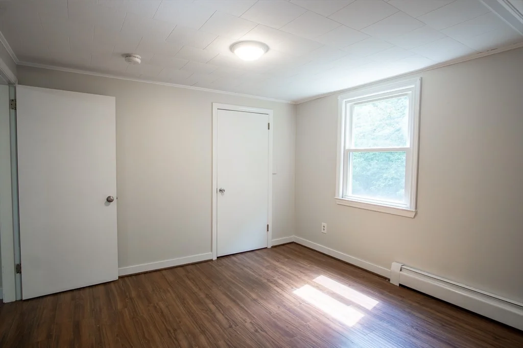 3 bed, 1 bath apartment for rent at 61 Orchard St Unit 2, Bellingham — photo 12 of 24
