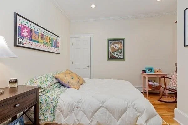 2 bed, 1 bath apartment for rent at 61 Park Dr Unit 10, Fenway — photo 11 of 12