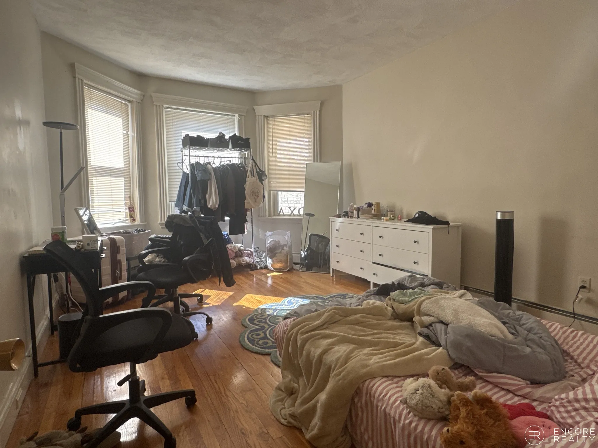 2 bed, 1 bath apartment for rent at 61 Park Dr Unit 11, Fenway — photo 5 of 12
