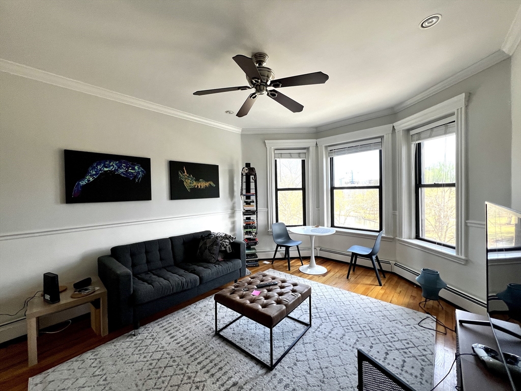 1 bed, 1 bath apartment for rent at 61 Park Dr Unit 19, Fenway — photo 3 of 18