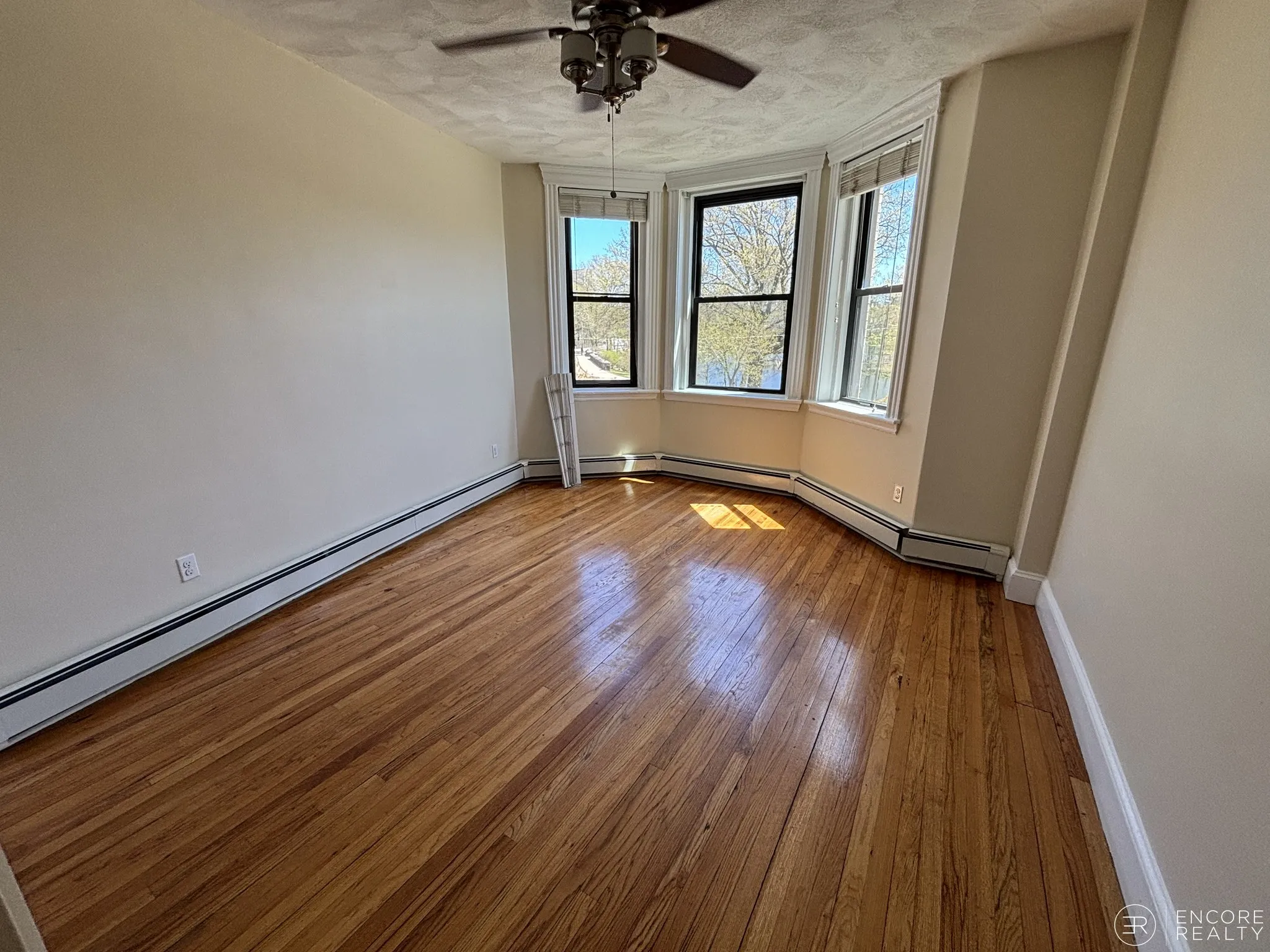 2 bed, 1 bath apartment for rent at 61 Park Dr Unit 5, Fenway — photo 9 of 21