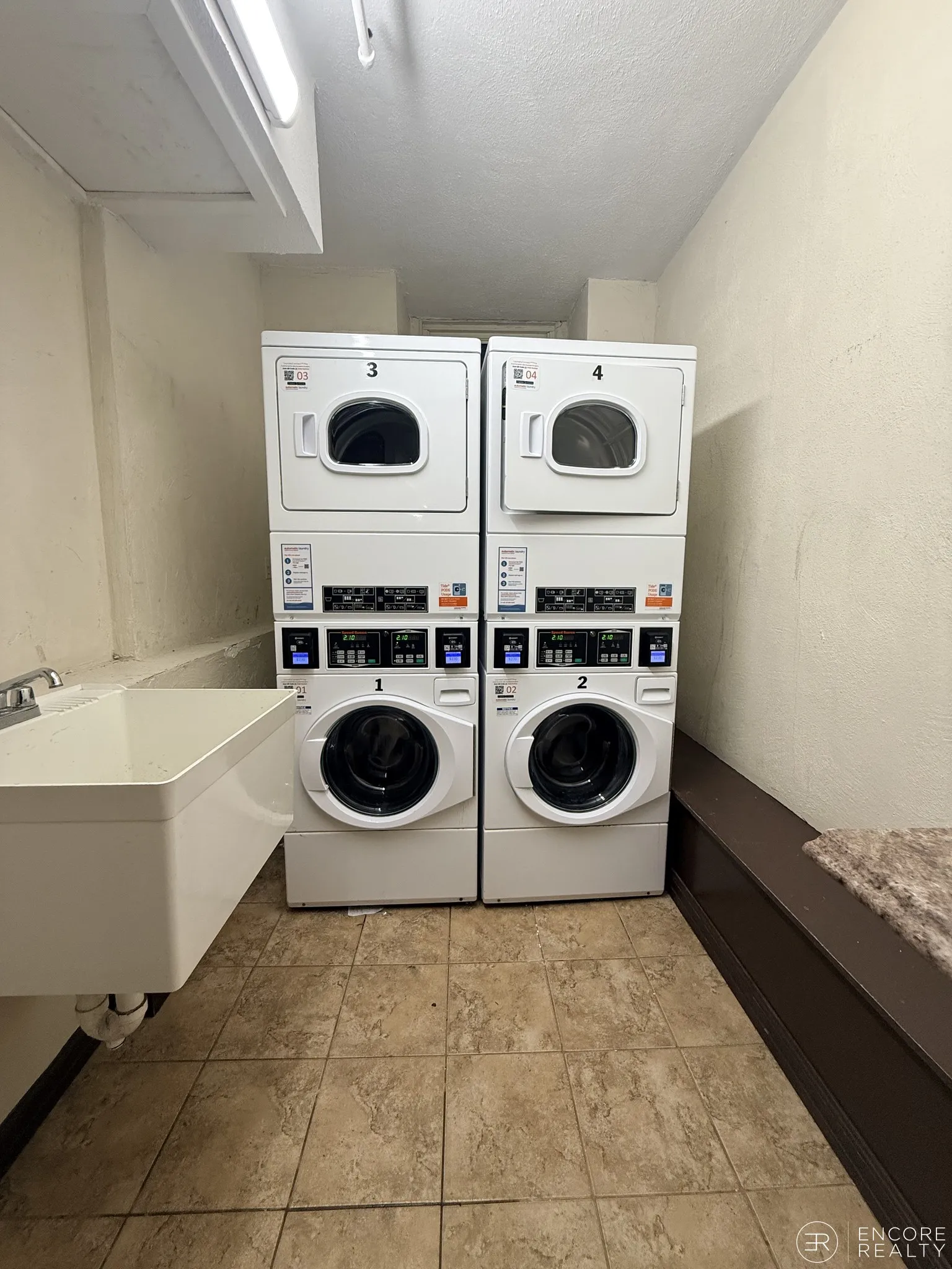 2 bed, 1 bath apartment for rent at 61 Park Dr Unit 5, Fenway — photo 18 of 21