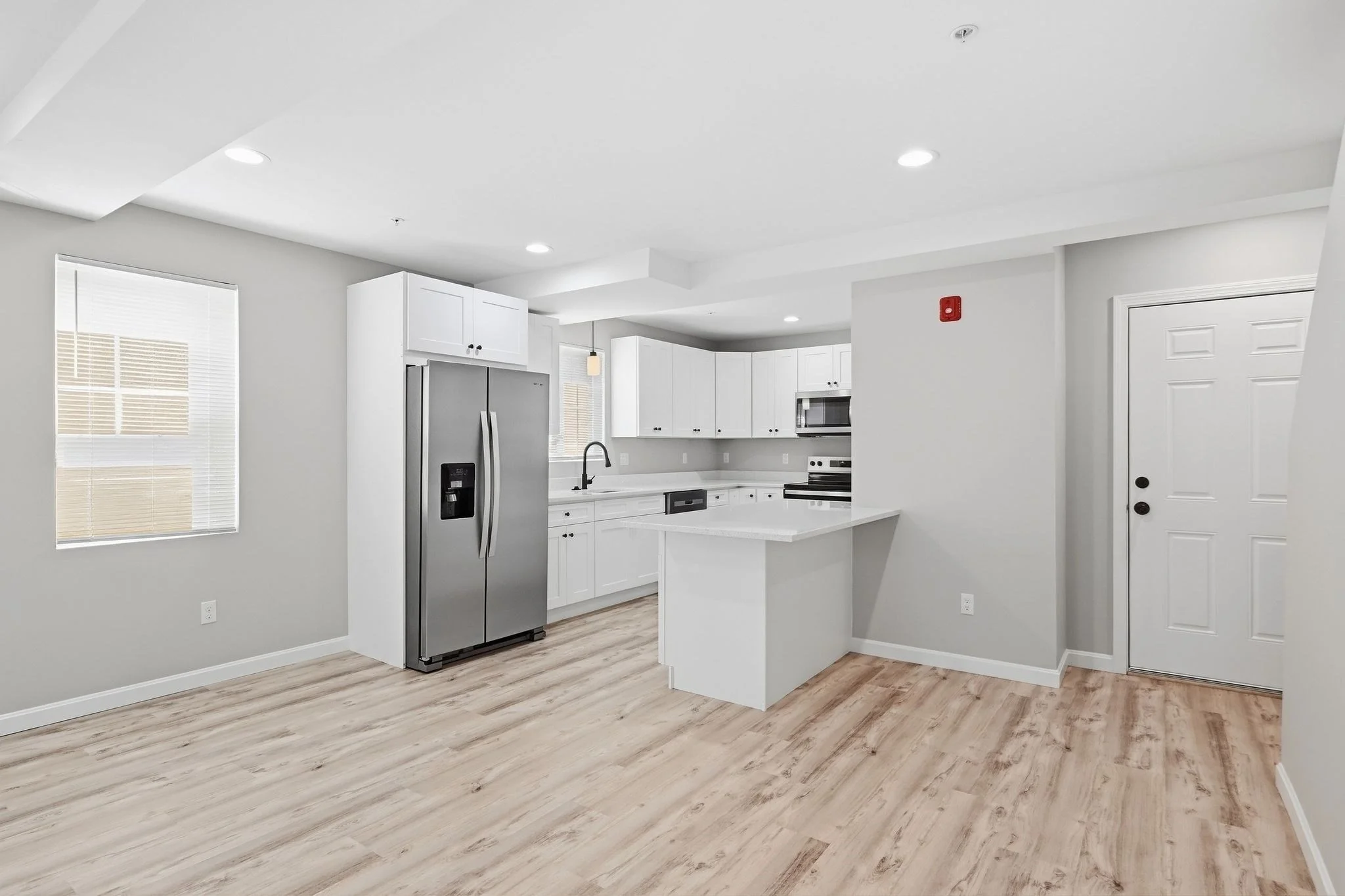 2 bed, 1 bath apartment for rent at 61 Parker St Unit 1, Springfield