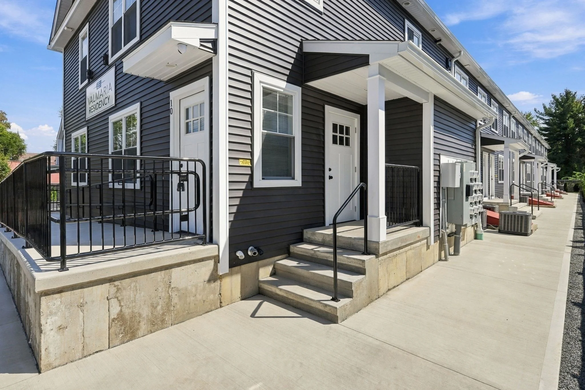 1 bed, 1 bath apartment for rent at 61 Parker St Unit 10, Springfield — photo 10 of 14