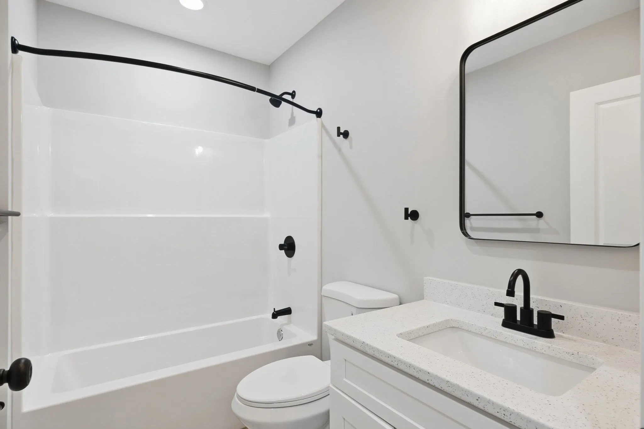 3 bed, 1 bath apartment for rent at 61 Parker St Unit 7, Springfield — photo 10 of 17