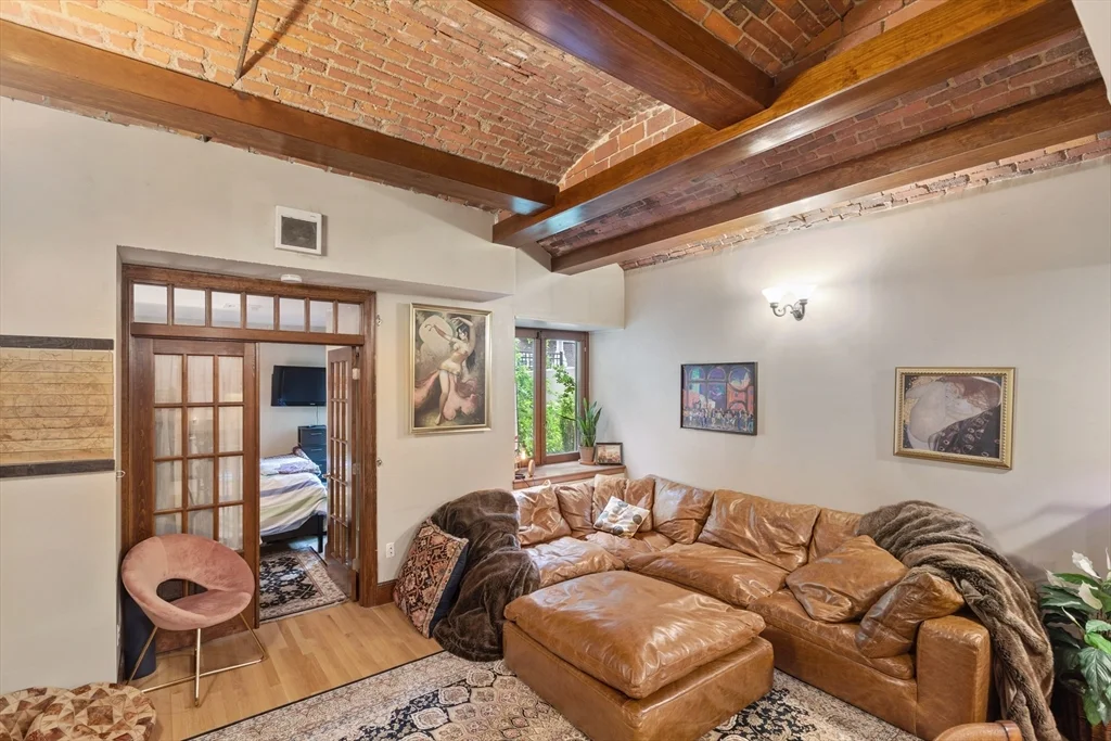 2 bed, 1 bath apartment for rent at 61 Prince St Unit 1B, North End — photo 3 of 22