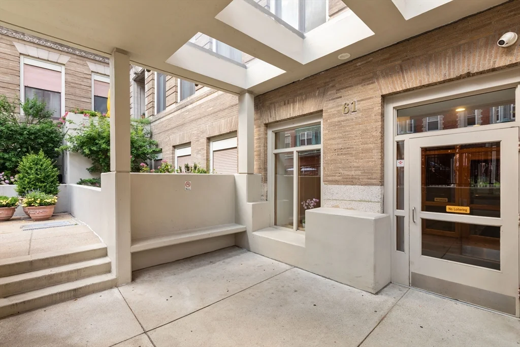 2 bed, 1 bath apartment for rent at 61 Prince St Unit 1B, North End — photo 20 of 22