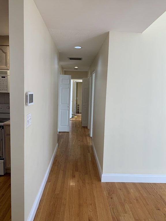 3 bed, 2 bath apartment for rent at 61 Prince St Unit 3B, North End — photo 13 of 23