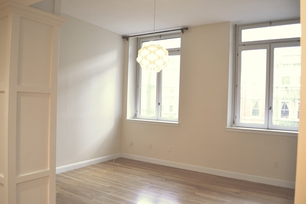 3 bed, 2 bath apartment for rent at 61 Prince St Unit 3B, North End — photo 18 of 23