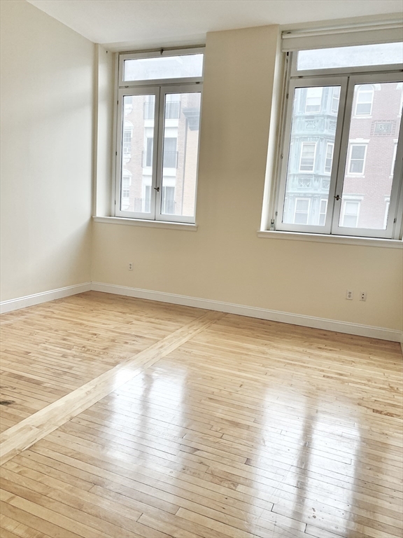 3 bed, 2 bath apartment for rent at 61 Prince St Unit 3B, North End — photo 17 of 23
