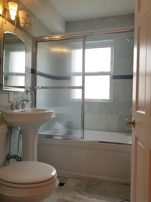2 bed, 1 bath apartment for rent at 61 Putnam St Unit 1, Somerville — photo 11 of 12