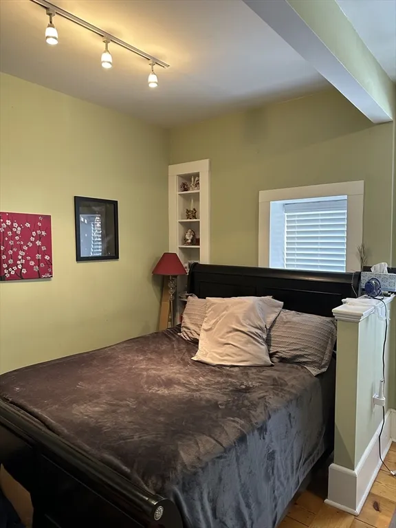 1 bed, 1 bath apartment for rent at 61 Putnam St Unit 2, Eagle Hill — photo 13 of 14