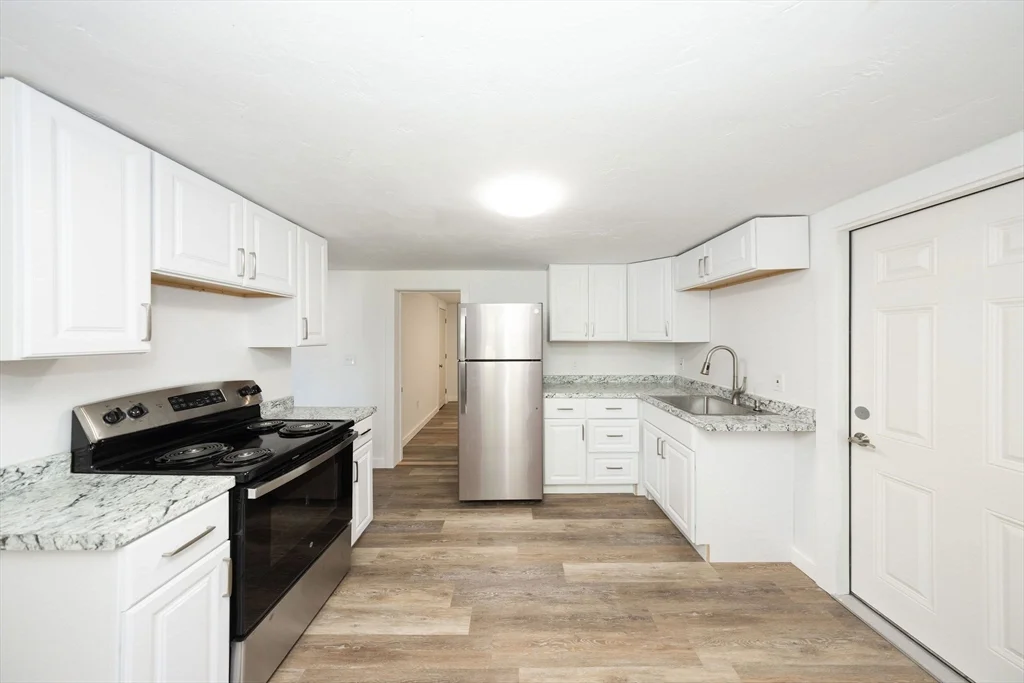 2 bed, 1 bath apartment for rent at 61 Rodney St Unit G, Worcester — photo 14 of 24