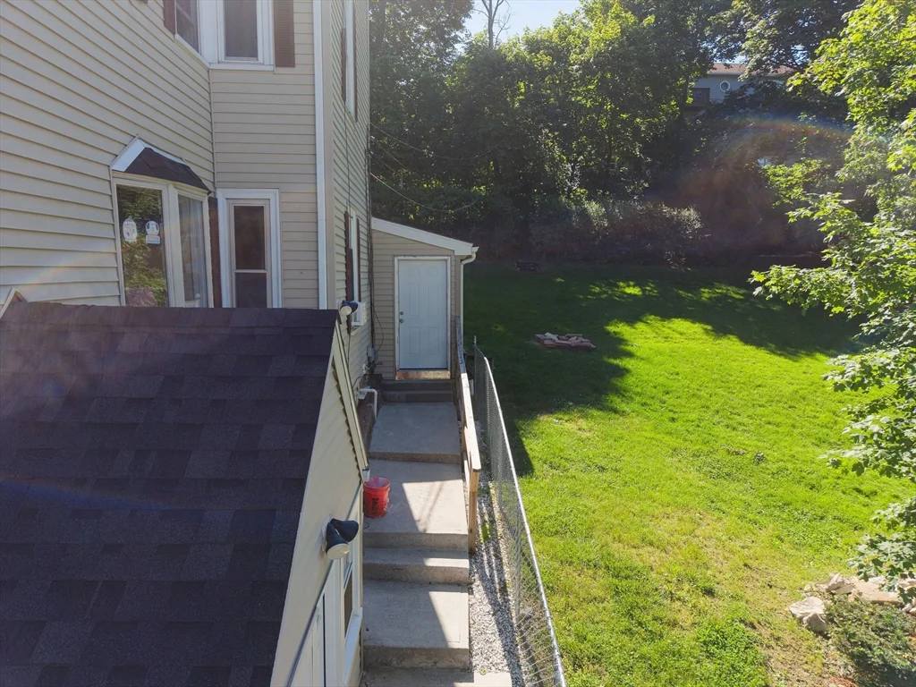 2 bed, 1 bath apartment for rent at 61 Rodney St Unit G, Worcester — photo 21 of 24
