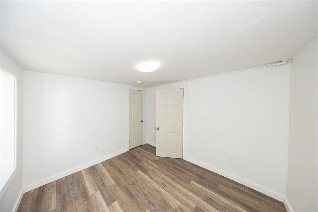 2 bed, 1 bath apartment for rent at 61 Rodney St Unit G, Worcester — photo 4 of 24