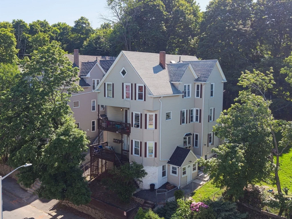 2 bed, 1 bath apartment for rent at 61 Rodney St Unit G, Worcester — photo 1 of 24