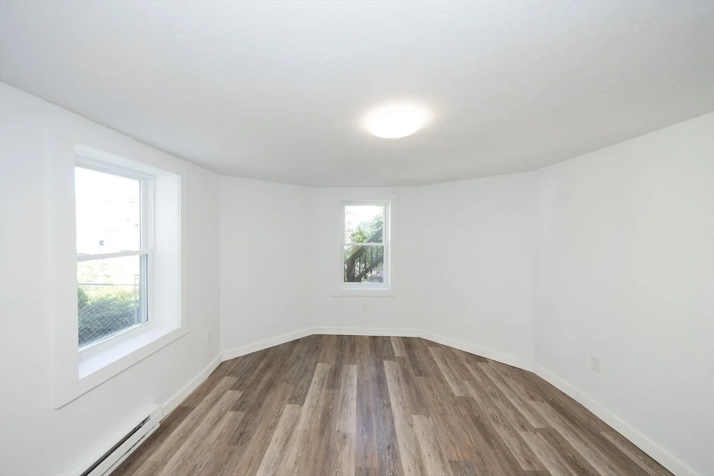 2 bed, 1 bath apartment for rent at 61 Rodney St Unit G, Worcester — photo 6 of 24