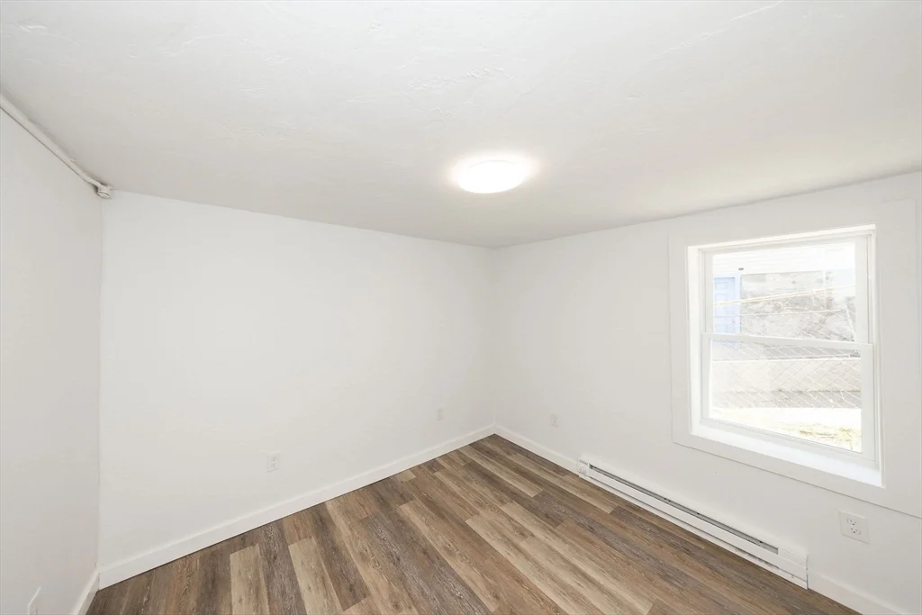 2 bed, 1 bath apartment for rent at 61 Rodney St Unit G, Worcester — photo 5 of 24