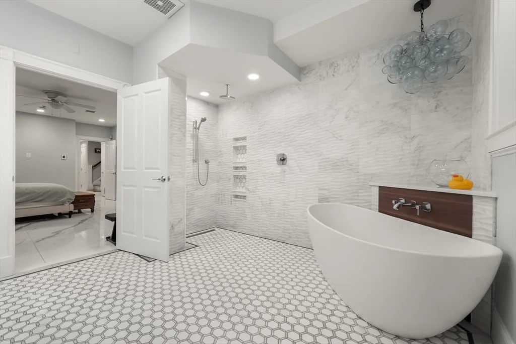 3 bed, 2 bath apartment for rent at 61 Saint Botolph St Unit 61, Back Bay — photo 27 of 42
