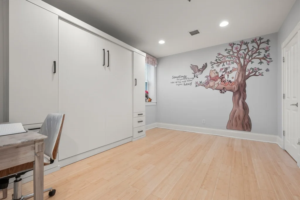 3 bed, 2 bath apartment for rent at 61 Saint Botolph St Unit 61, Back Bay — photo 35 of 42