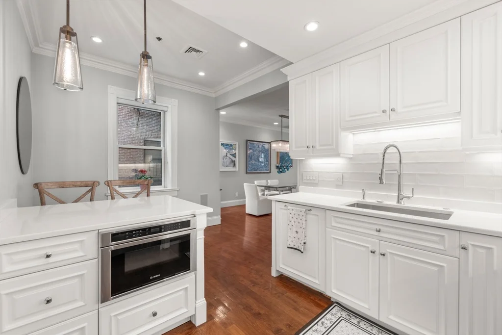 3 bed, 2 bath apartment for rent at 61 Saint Botolph St Unit 61, Back Bay — photo 9 of 42