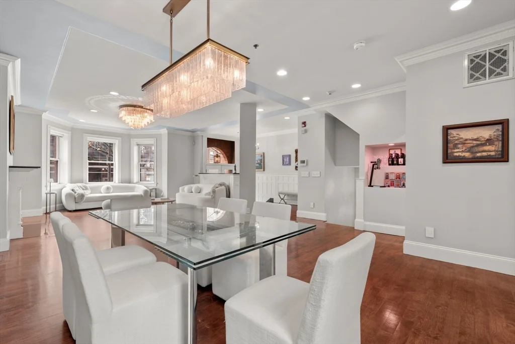 3 bed, 2 bath apartment for rent at 61 Saint Botolph St Unit 61, Back Bay — photo 14 of 42