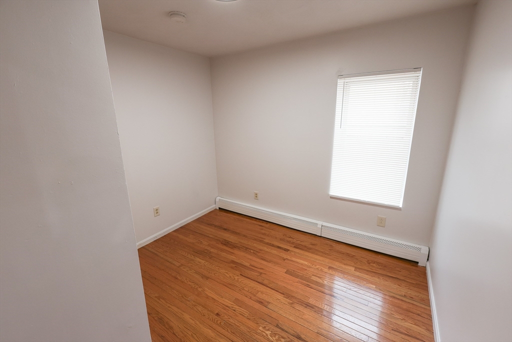 3 bed, 1 bath apartment for rent at 61 Saint James St Unit 3, Roxbury — photo 7 of 19