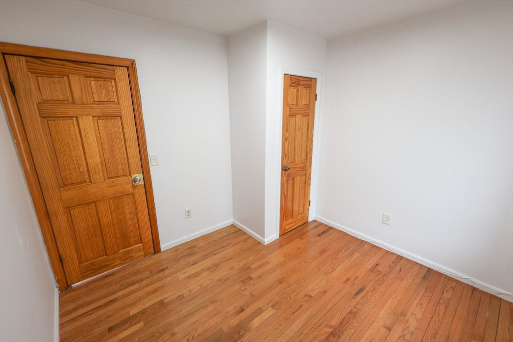3 bed, 1 bath apartment for rent at 61 Saint James St Unit 3, Roxbury — photo 13 of 19