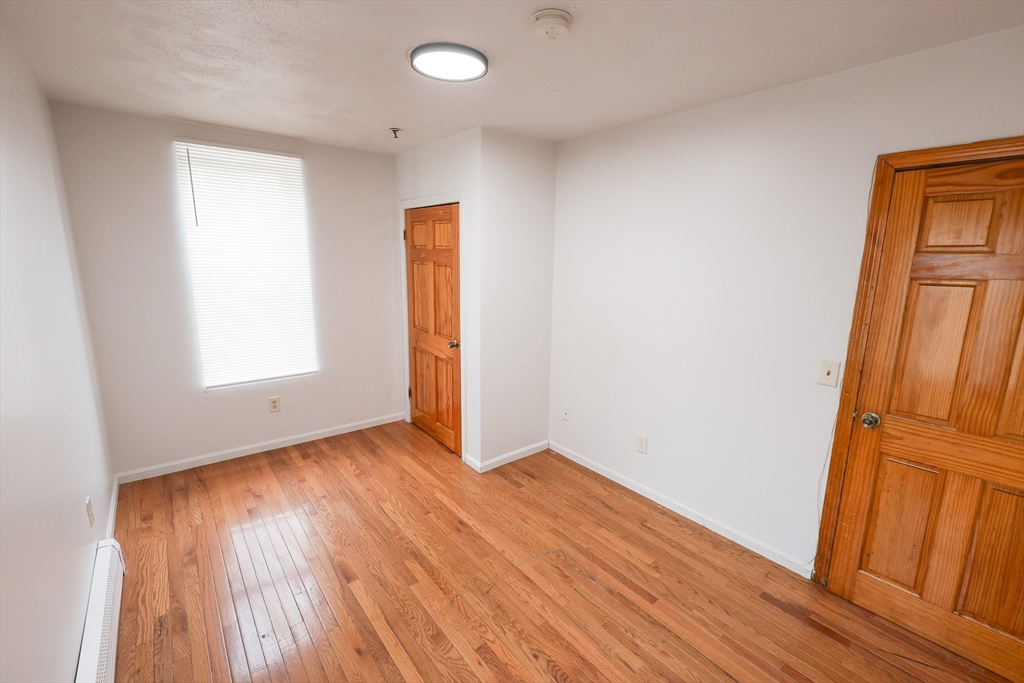 3 bed, 1 bath apartment for rent at 61 Saint James St Unit 3, Roxbury — photo 12 of 19