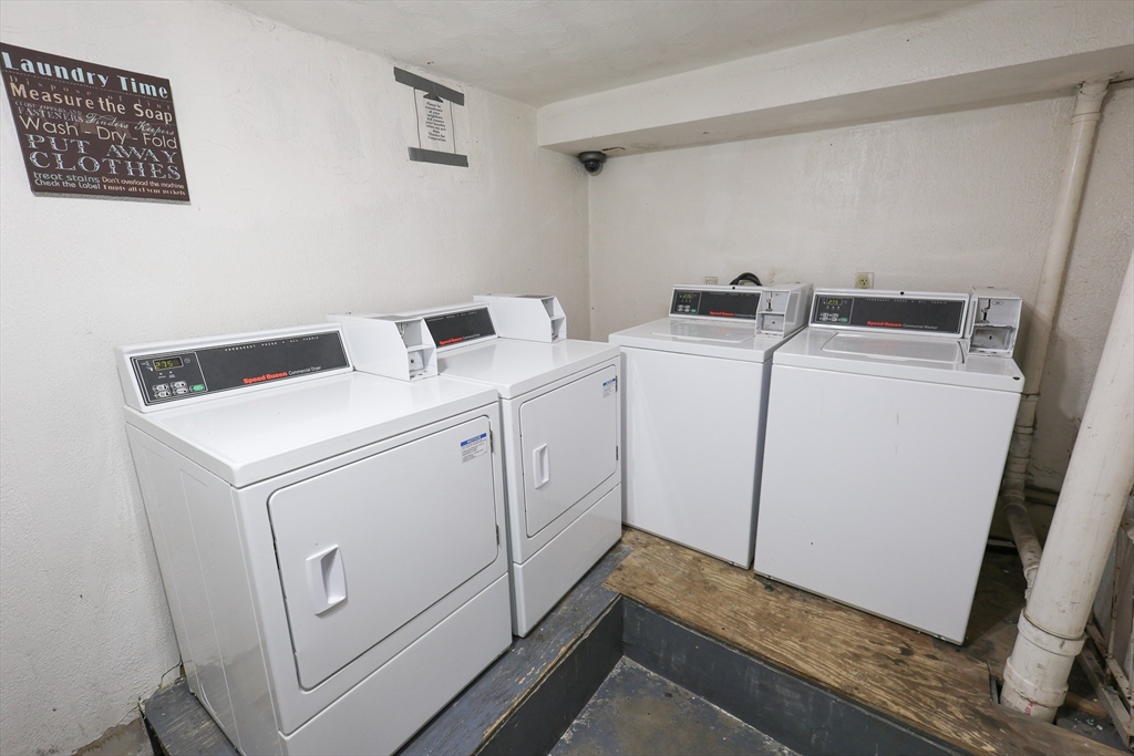 3 bed, 1 bath apartment for rent at 61 Saint James St Unit 3, Roxbury — photo 19 of 19